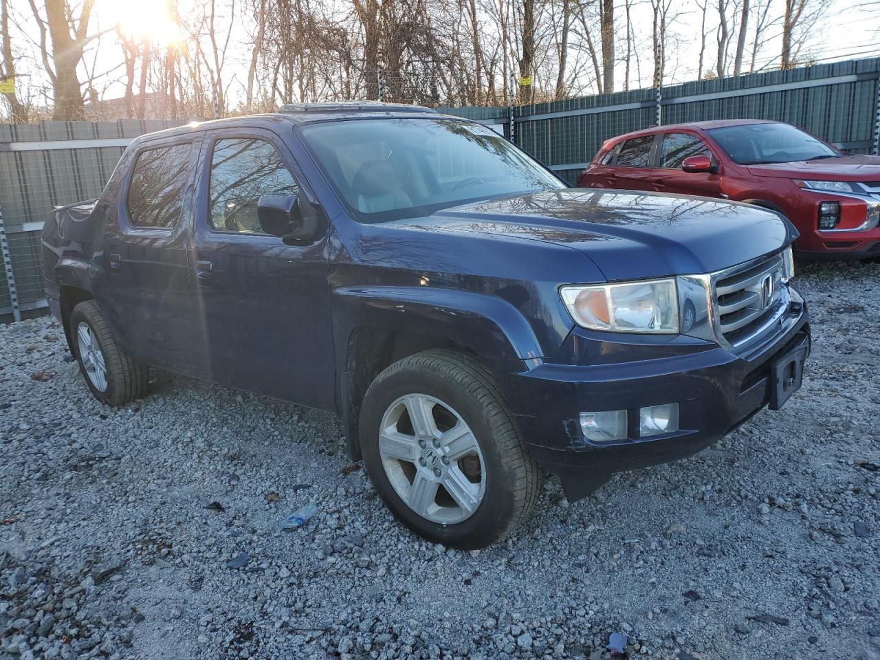2013 HONDA RIDGELINE - Image 4