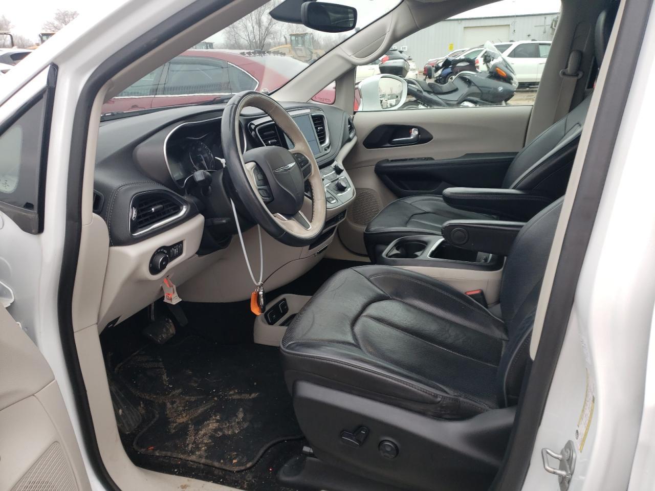 2020 CHRYSLER PACIFICA L - Image 7
