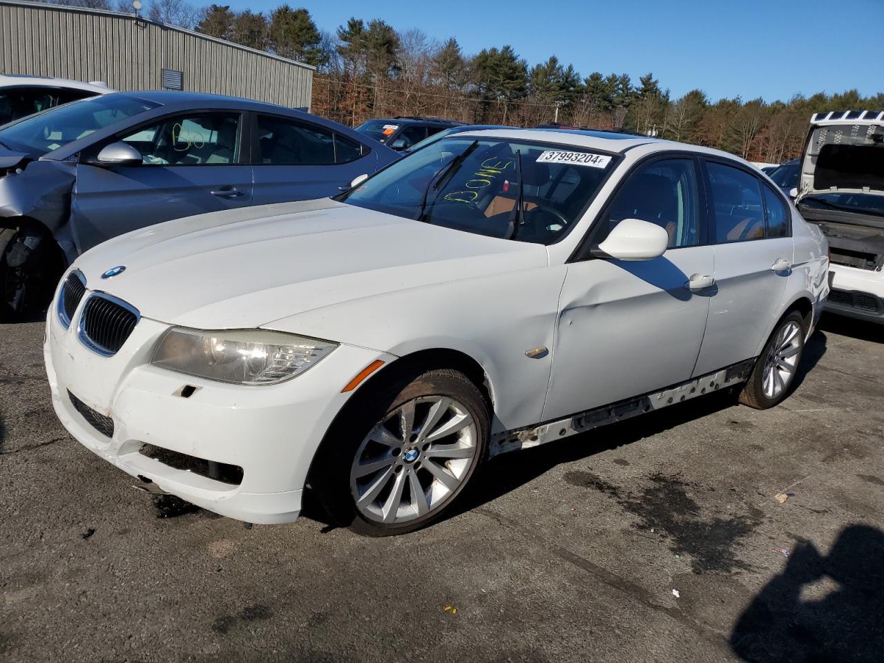 2011 BMW 328 XI SUL car image