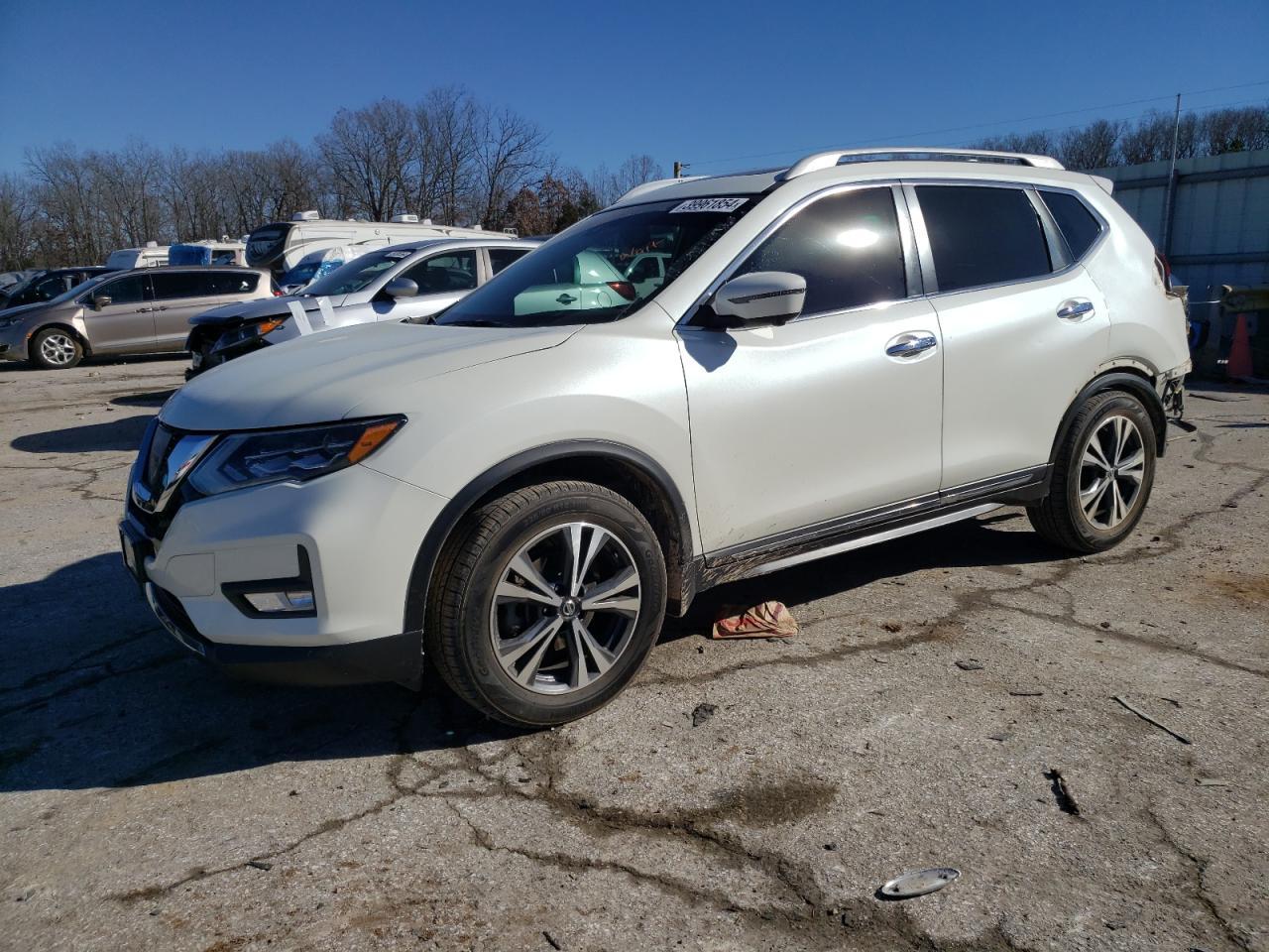 2017 NISSAN ROGUE SV