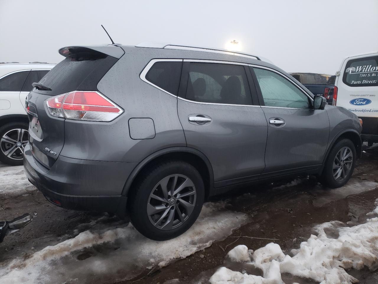 2016 NISSAN ROGUE S - Фото 3