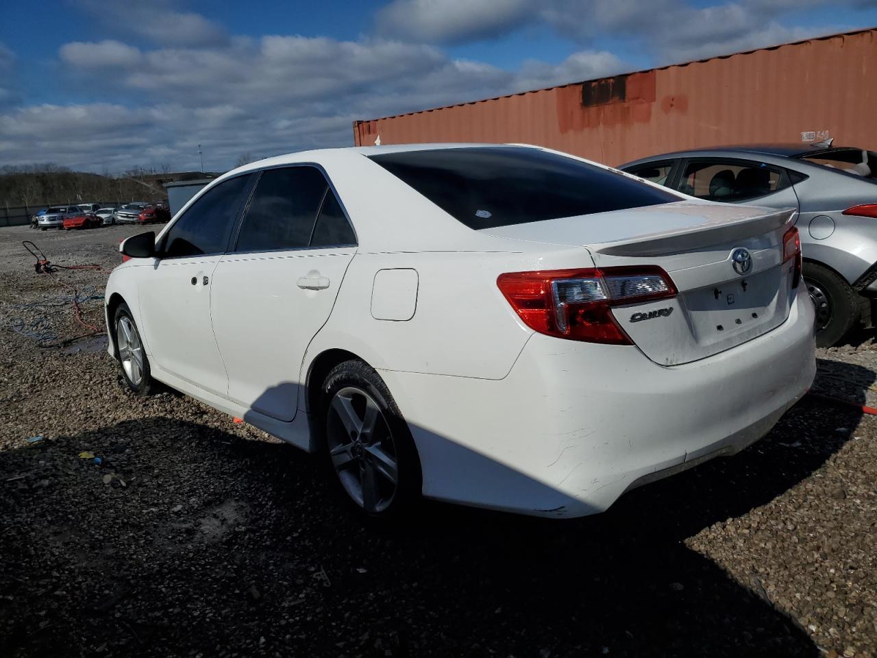 2012 TOYOTA CAMRY BASE - Фото 2
