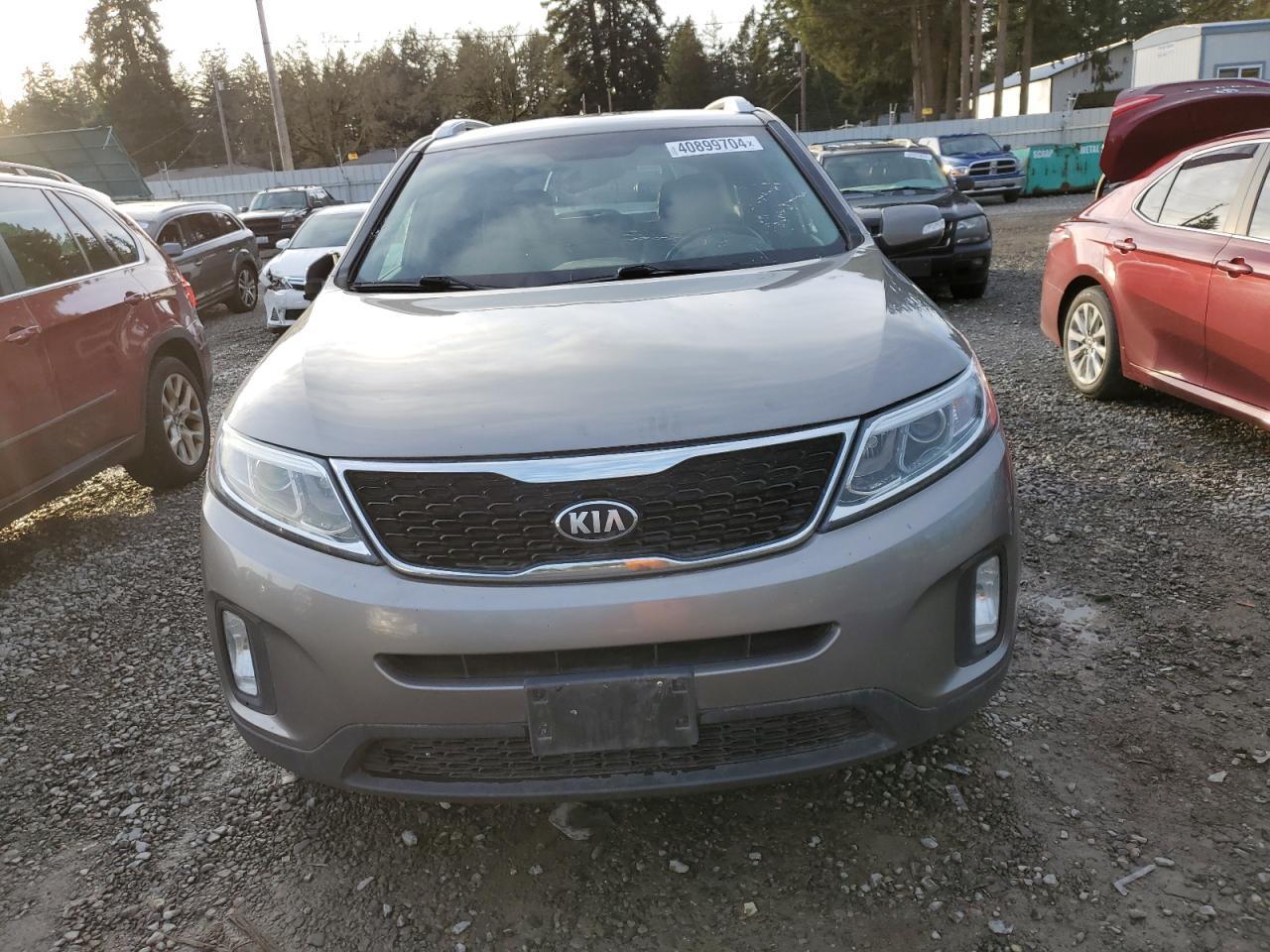 2014 KIA SORENTO LX - Image 5
