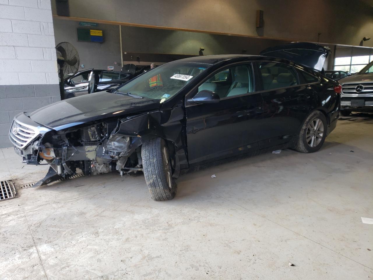 2017 HYUNDAI SONATA SE