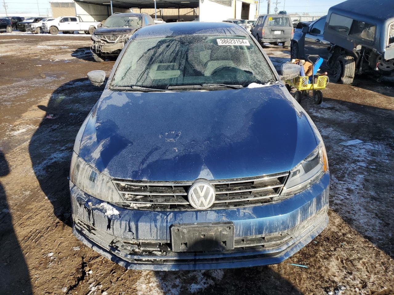 2017 VOLKSWAGEN JETTA S - Image 5