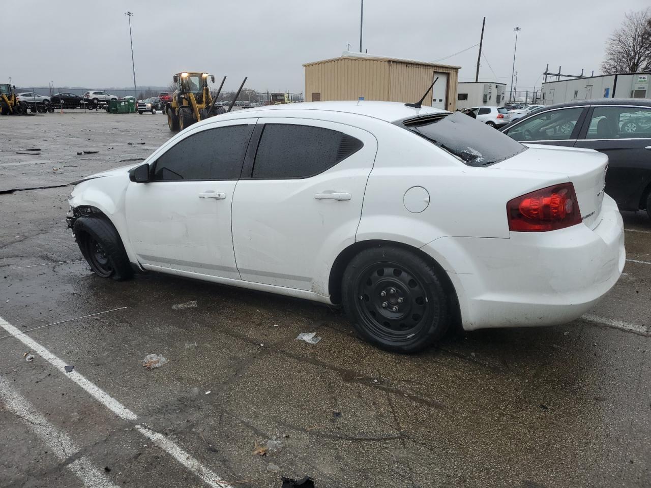 2014 DODGE AVENGER SE - Image 2