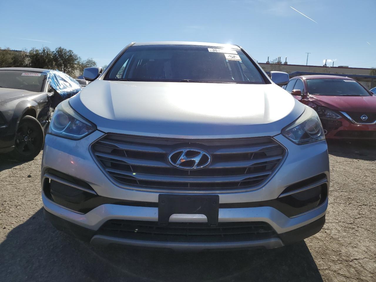 2017 HYUNDAI SANTA FE S - Image 5