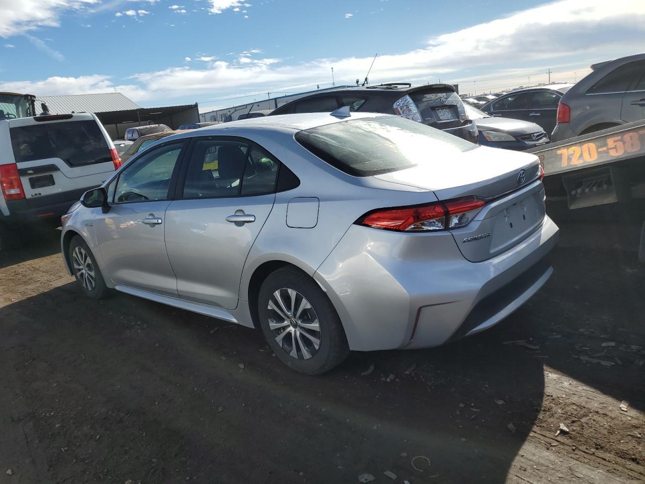 2021 TOYOTA COROLLA LE - Фото 2