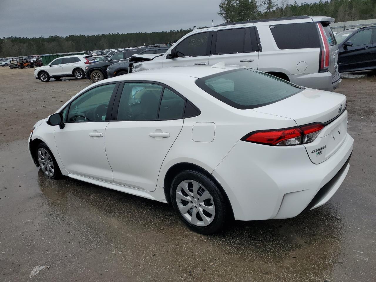 2021 TOYOTA COROLLA LE - Фото 2
