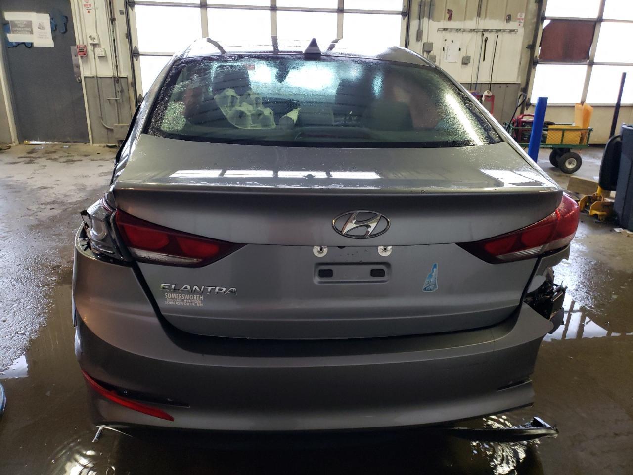 2018 HYUNDAI ELANTRA SE - Фото 6