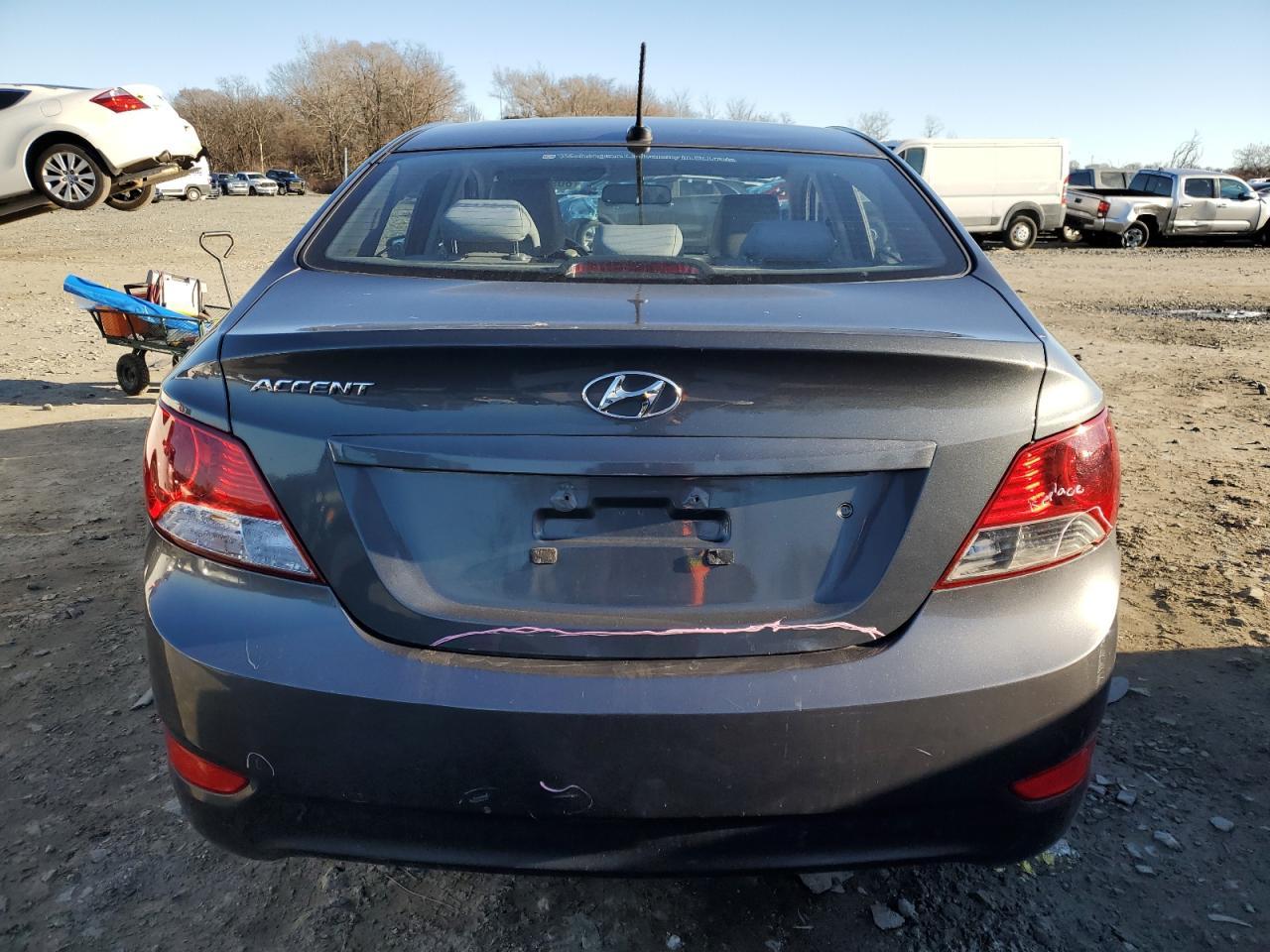 2012 HYUNDAI ACCENT GLS - Image 6