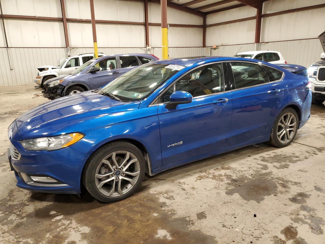 2017 FORD FUSION SE car image