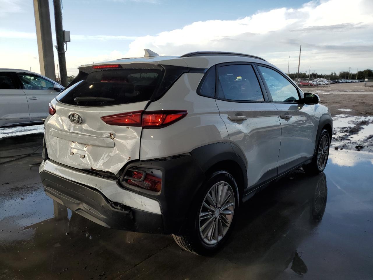 2019 HYUNDAI KONA SEL - Image 3