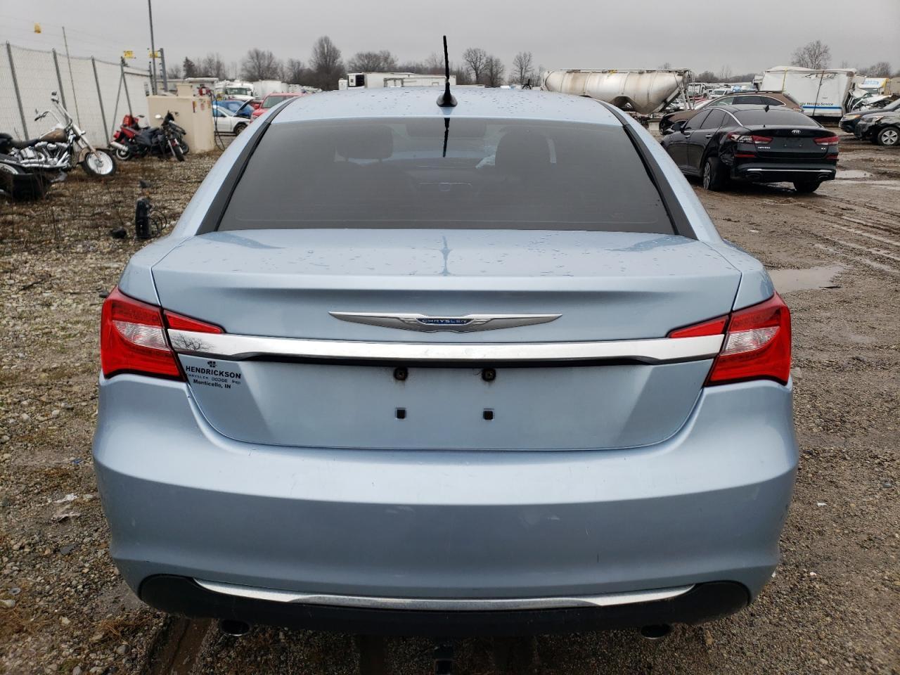 2012 CHRYSLER 200 LIMITE - Image 6