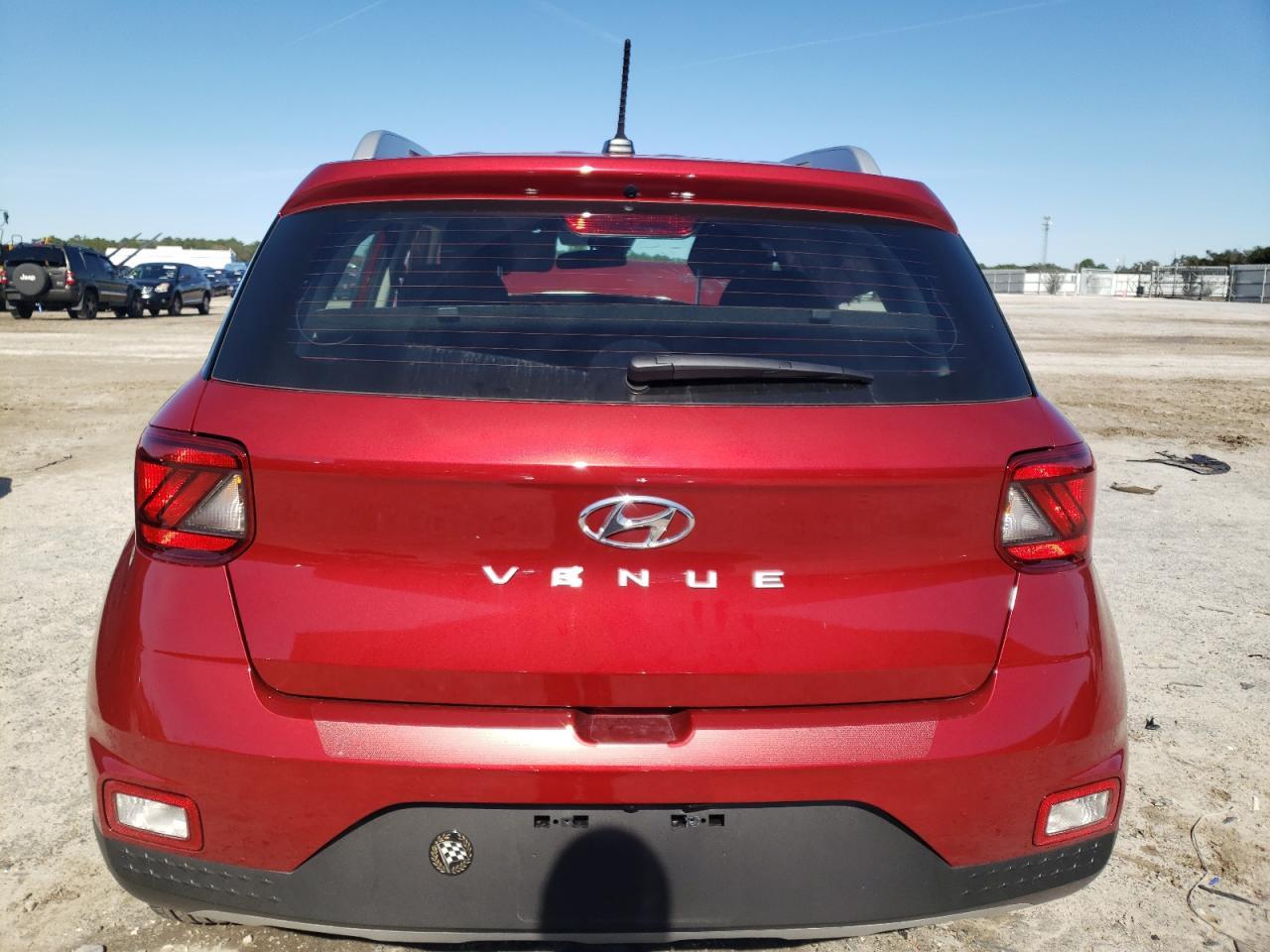 2023 HYUNDAI VENUE SEL - Фото 6
