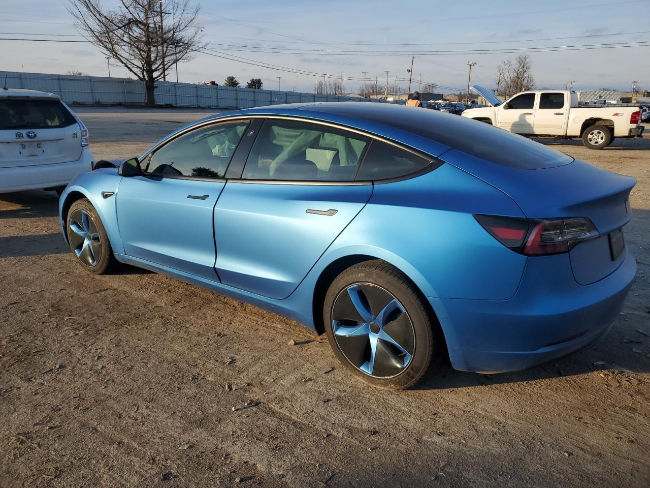 2021 TESLA MODEL 3 - Фото 2