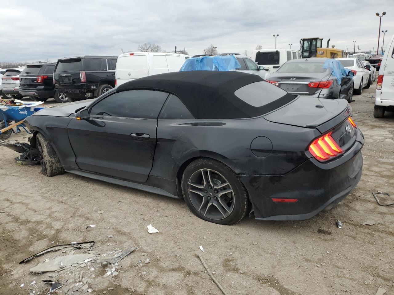 2018 FORD MUSTANG - Фото 2