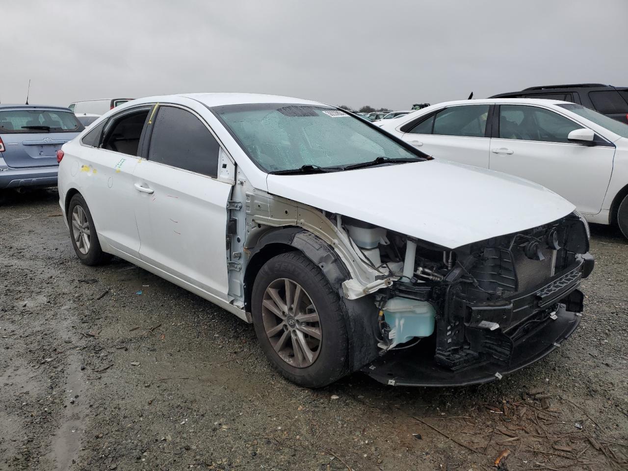 2017 HYUNDAI SONATA SE - Image 4