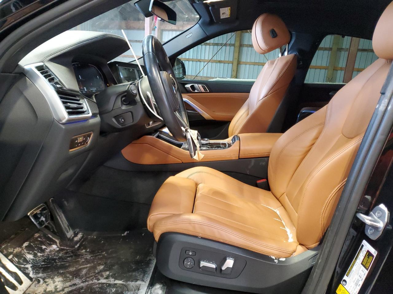 2022 BMW X6 XDRIVE4 - Фото 7