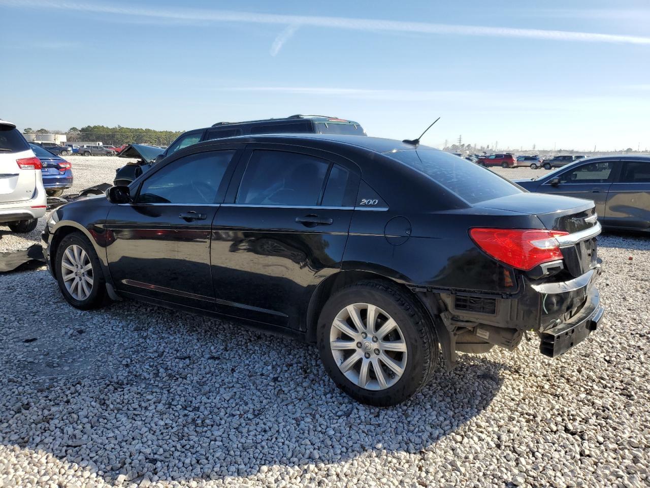2012 CHRYSLER 200 TOURIN - Image 2