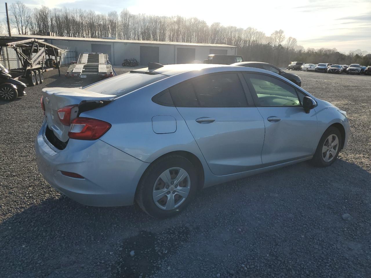 2017 CHEVROLET CRUZE LS - Фото 3