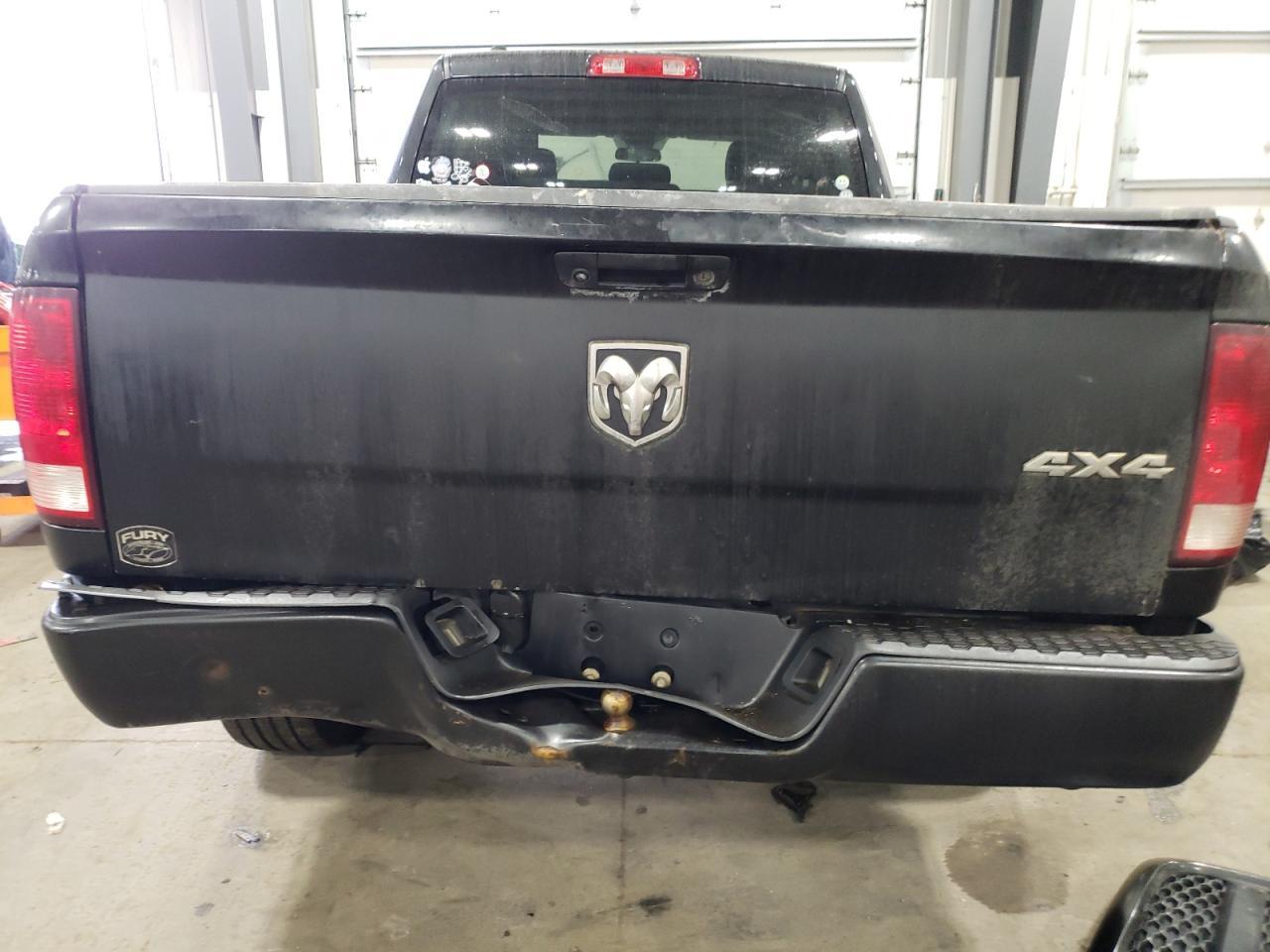 2018 RAM 1500 ST - Image 6