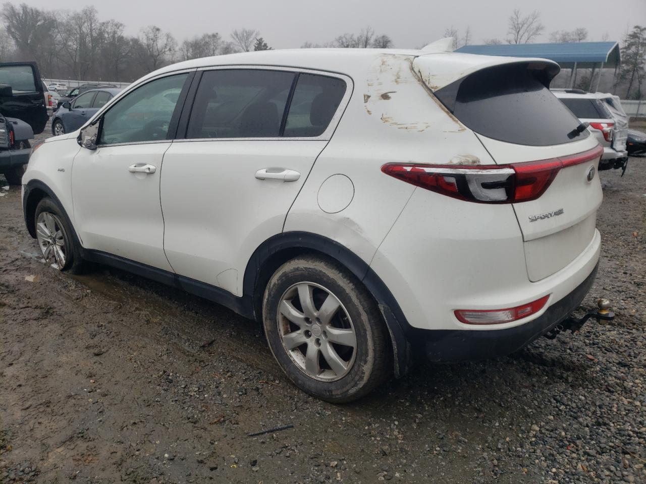 2017 KIA SPORTAGE L - Image 2