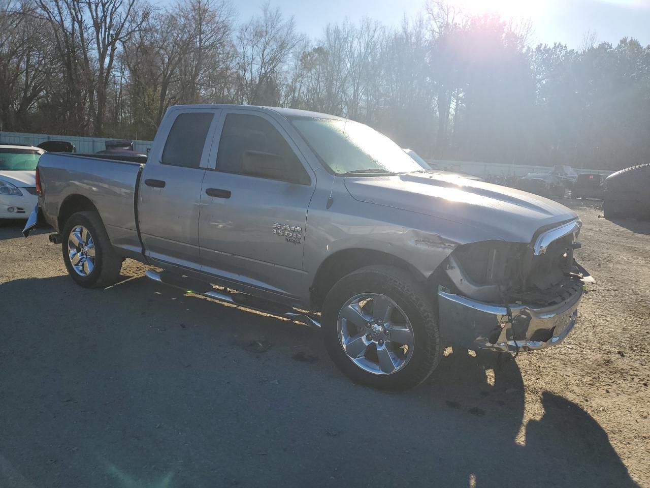 2019 RAM 1500 CLASS - Фото 4
