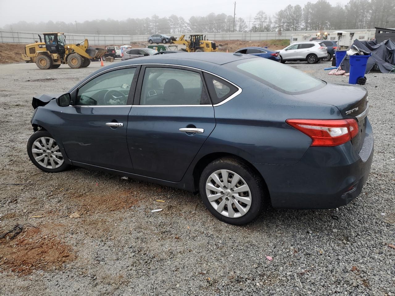 2017 NISSAN SENTRA S - Фото 2