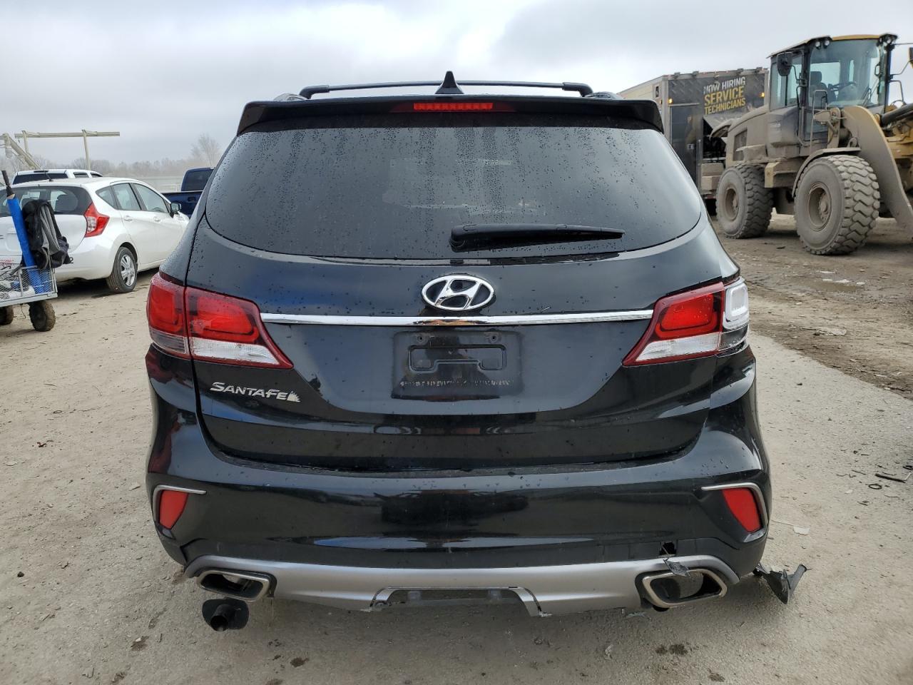 2017 HYUNDAI SANTA FE S - Image 6