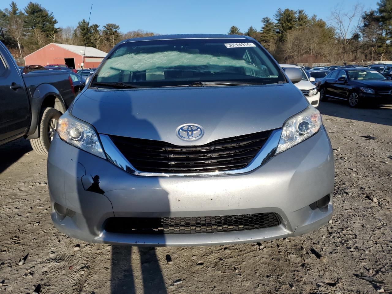2015 TOYOTA SIENNA LE - Image 5