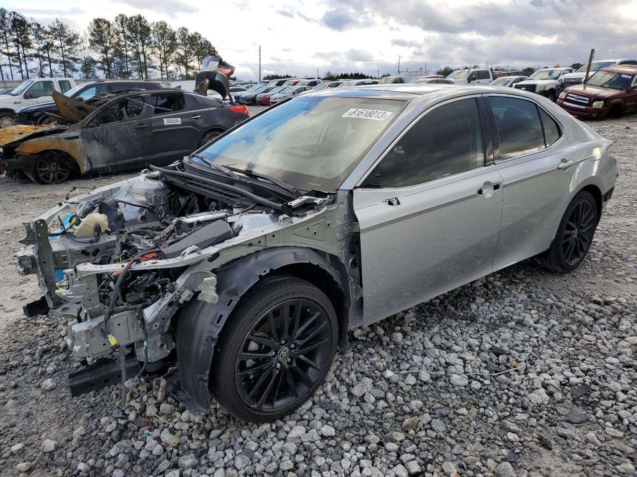 2021 TOYOTA CAMRY XSE