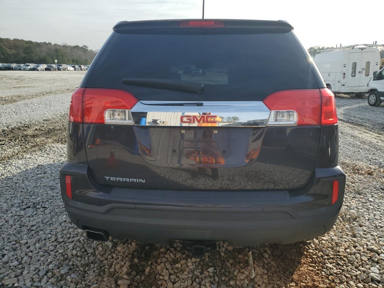 2016 GMC TERRAIN SL - Image 6