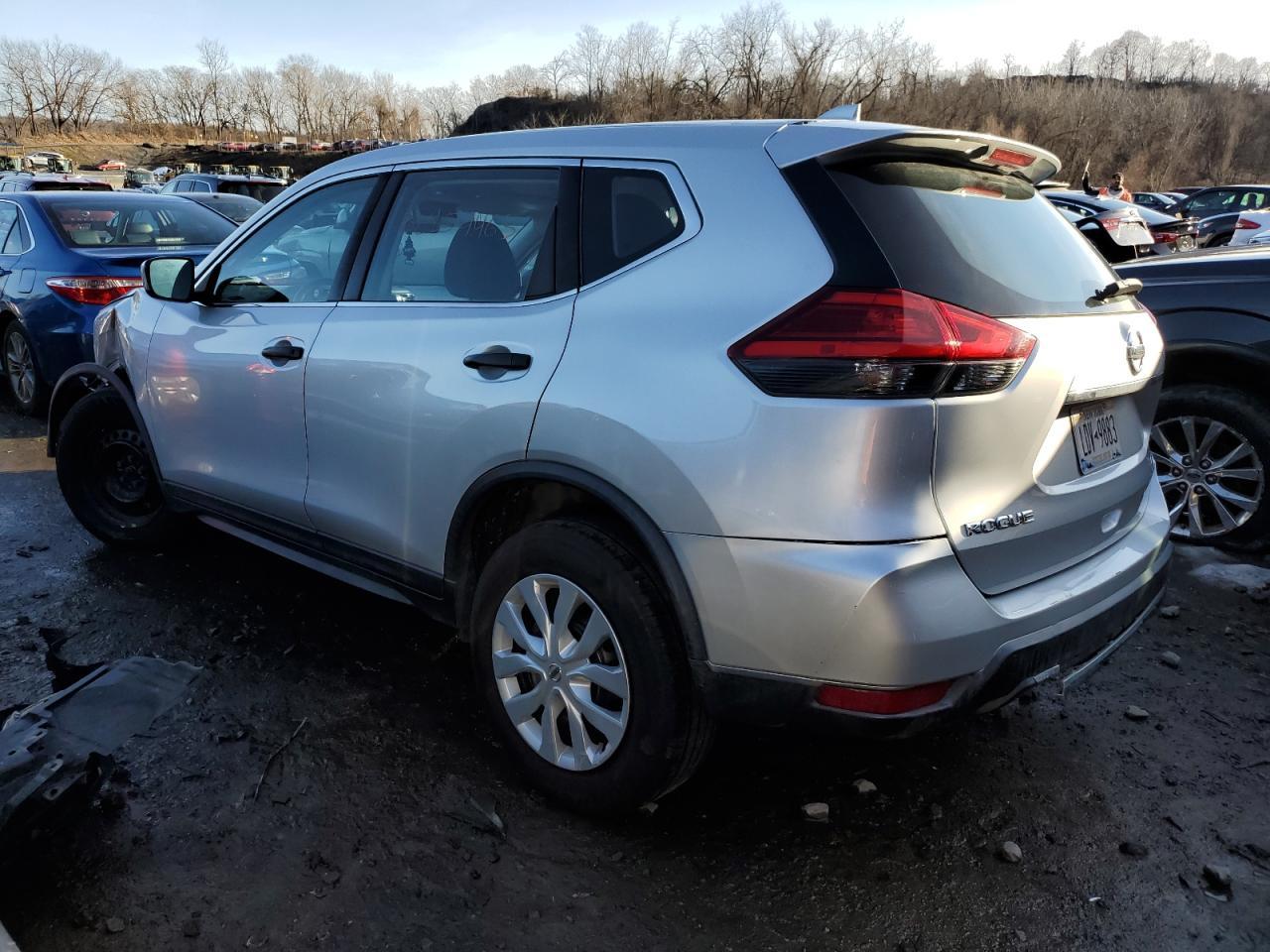 2017 NISSAN ROGUE S - Image 2