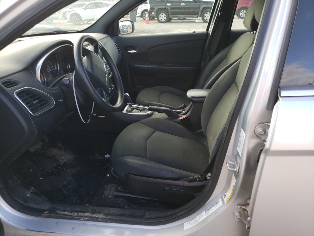 2012 CHRYSLER 200 LX - Image 7