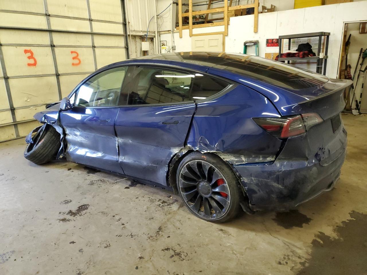 2022 TESLA MODEL Y - Image 2