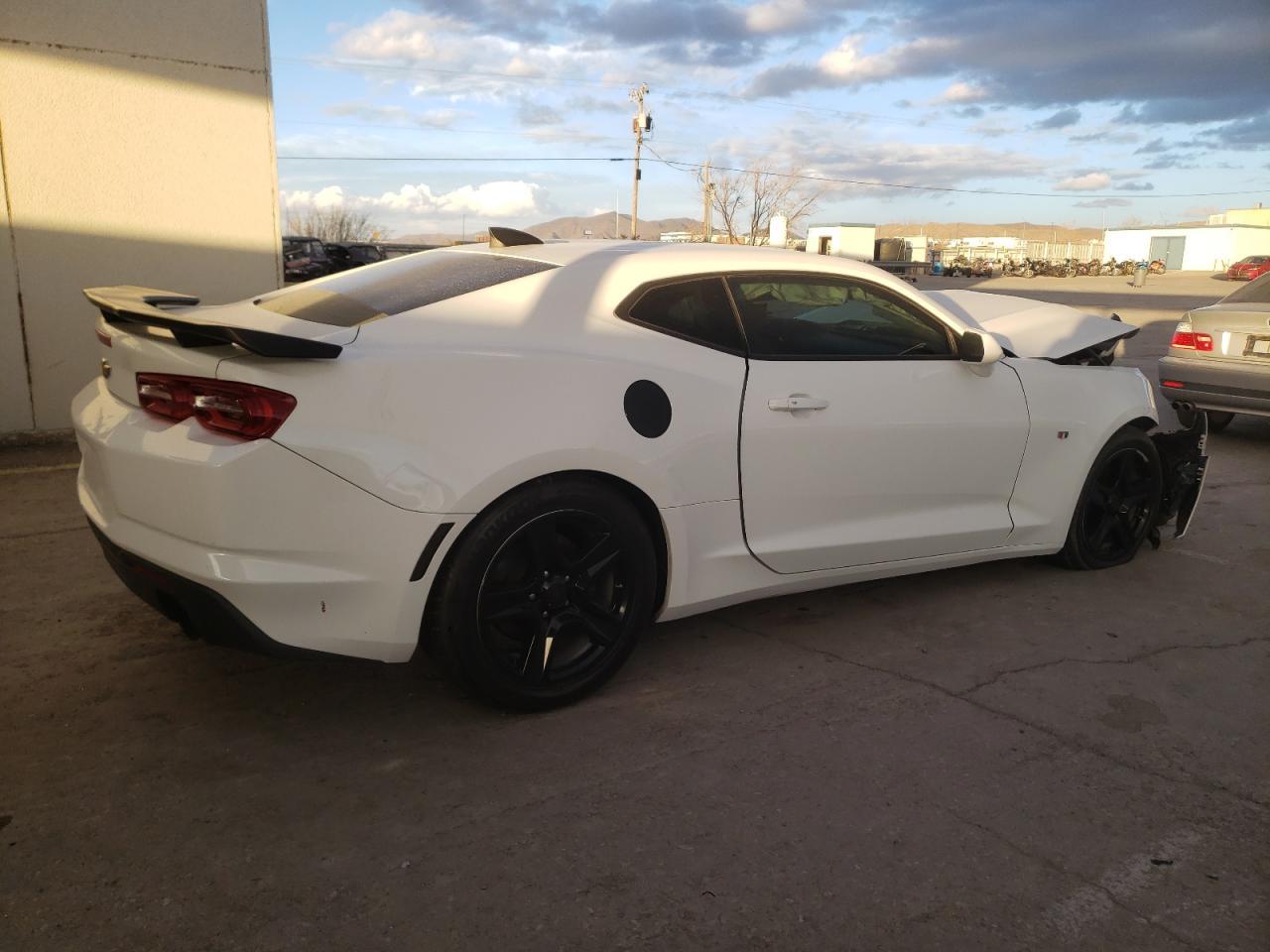 2019 CHEVROLET CAMARO LS - Image 3