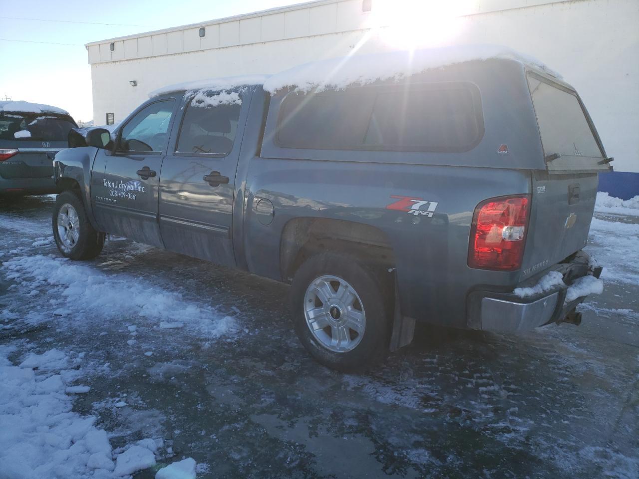 2013 CHEVROLET SILVERADO - Image 2