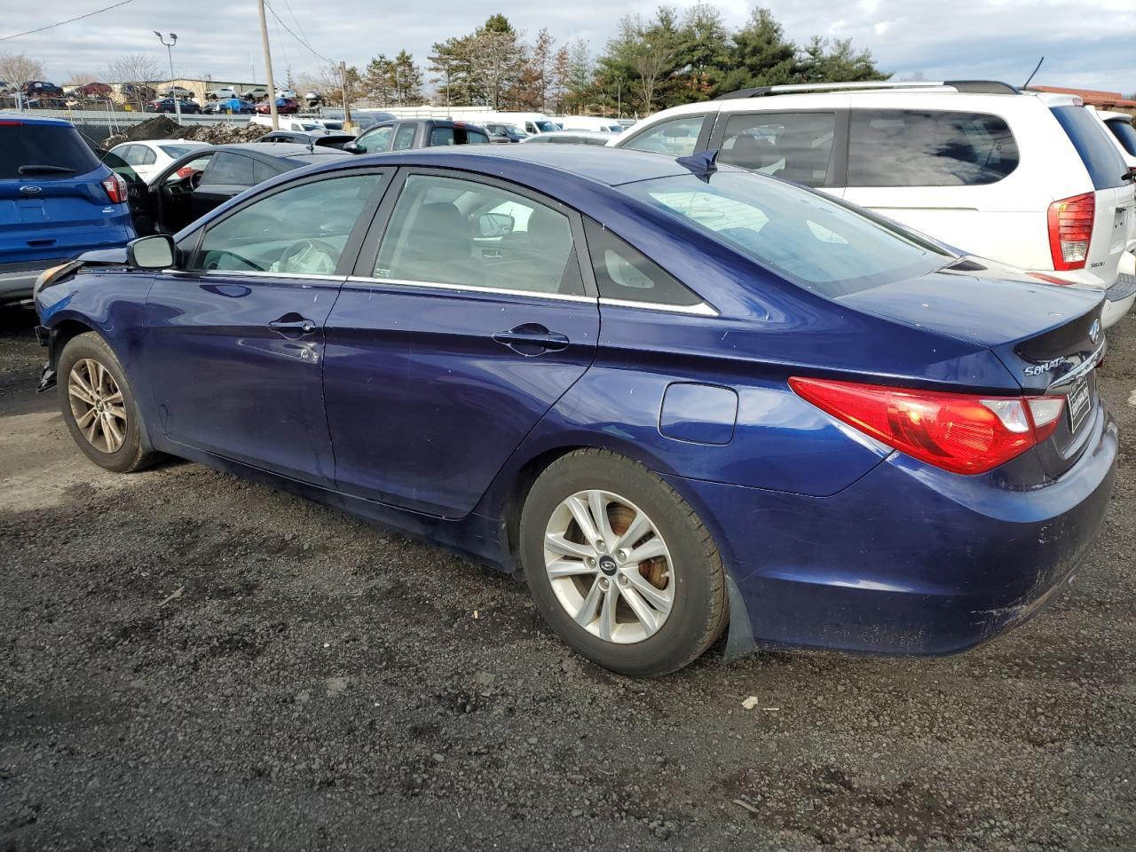 2013 HYUNDAI SONATA GLS - Фото 2