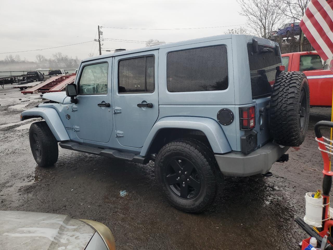 2012 JEEP WRANGLER U - Image 2