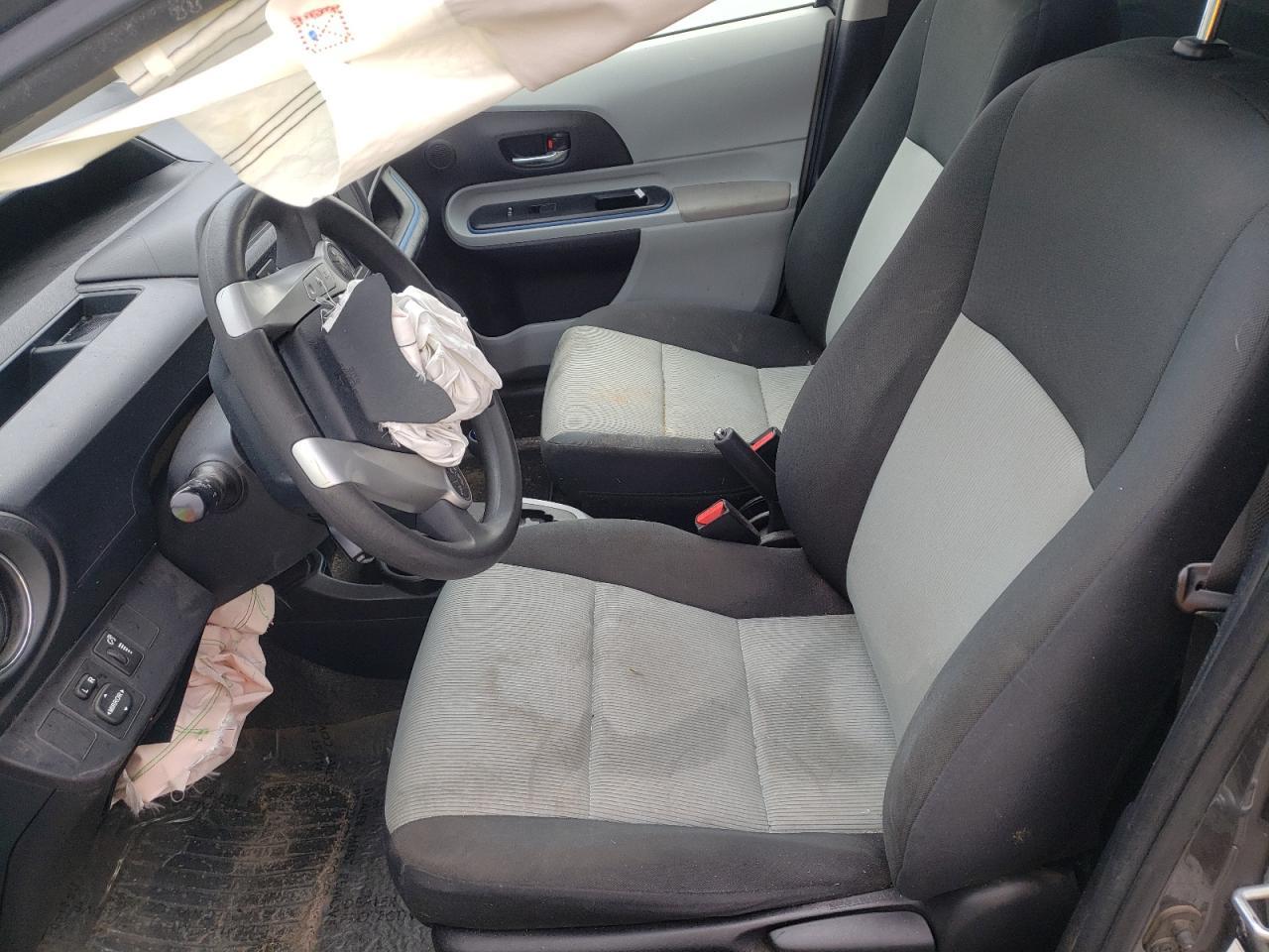 2013 TOYOTA PRIUS C - Image 7