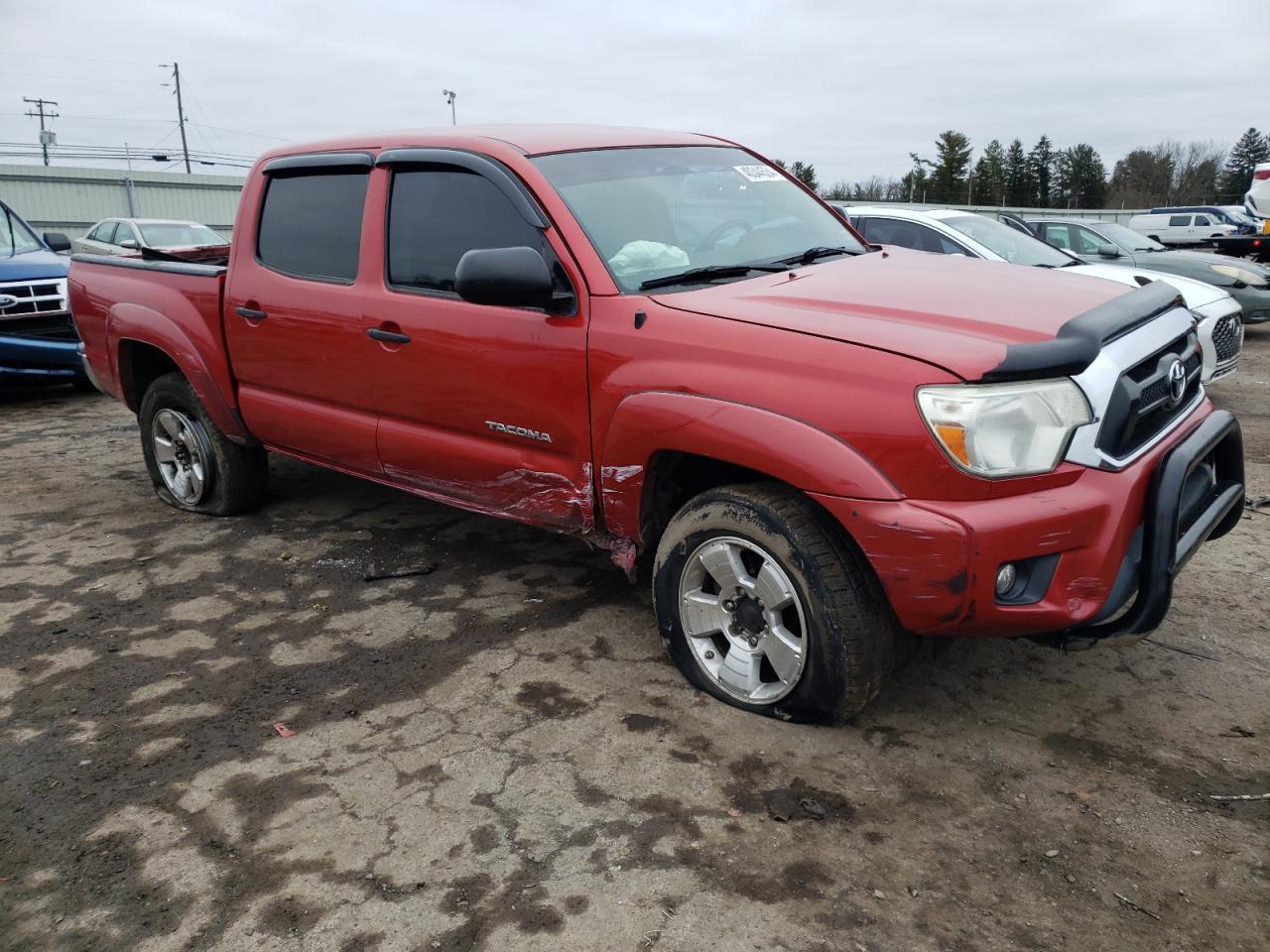 2013 TOYOTA TACOMA DOU - Image 4