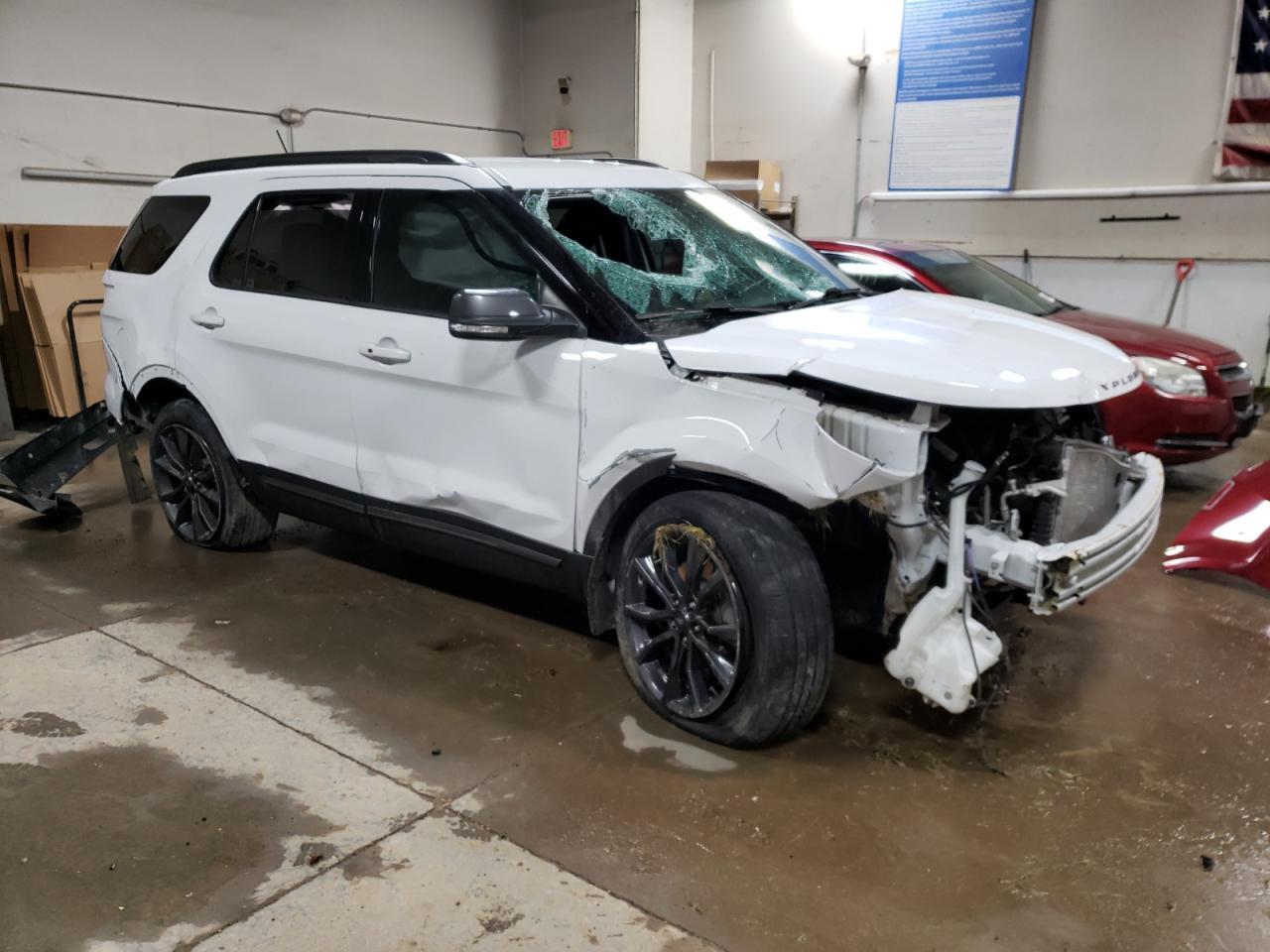 2018 FORD EXPLORER X - Image 4