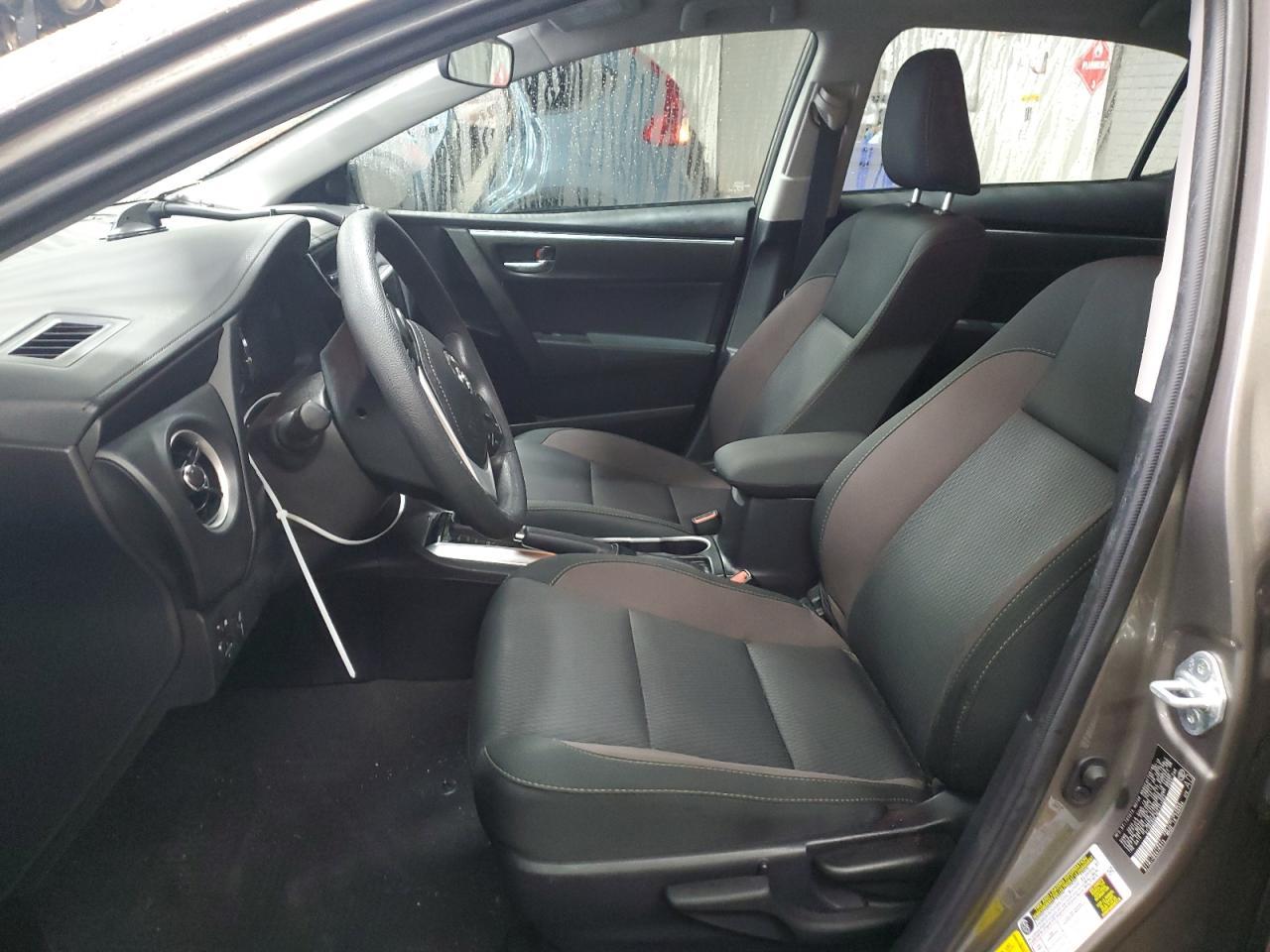 2019 TOYOTA COROLLA L - Image 7