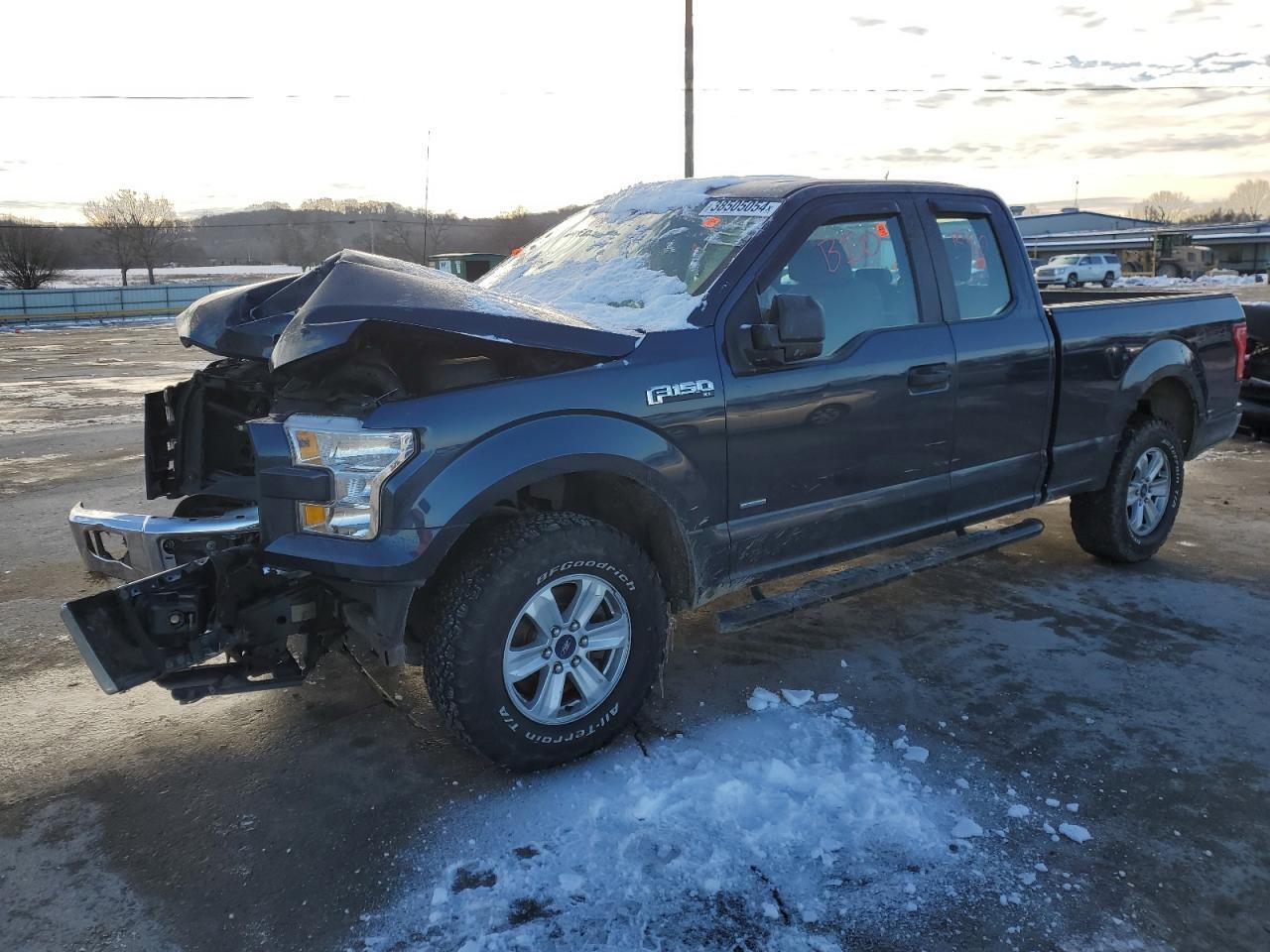 2017 FORD F150 SUPER