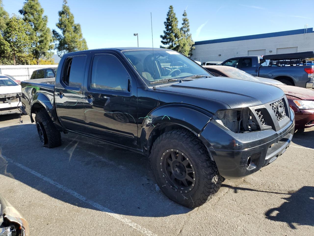 2019 NISSAN FRONTIER S - Фото 4