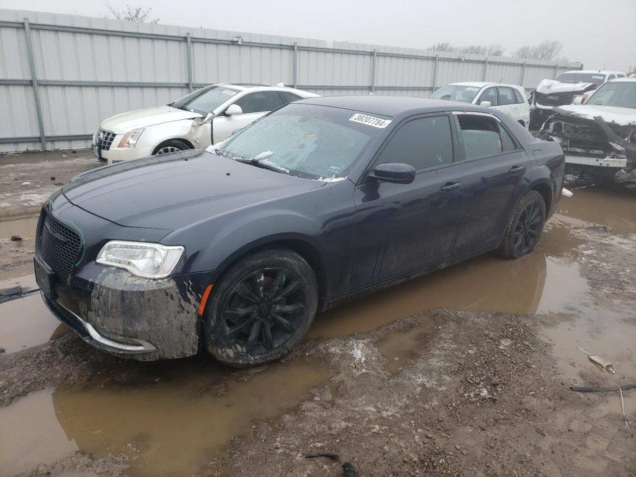 2016 CHRYSLER 300 LIMITE car image