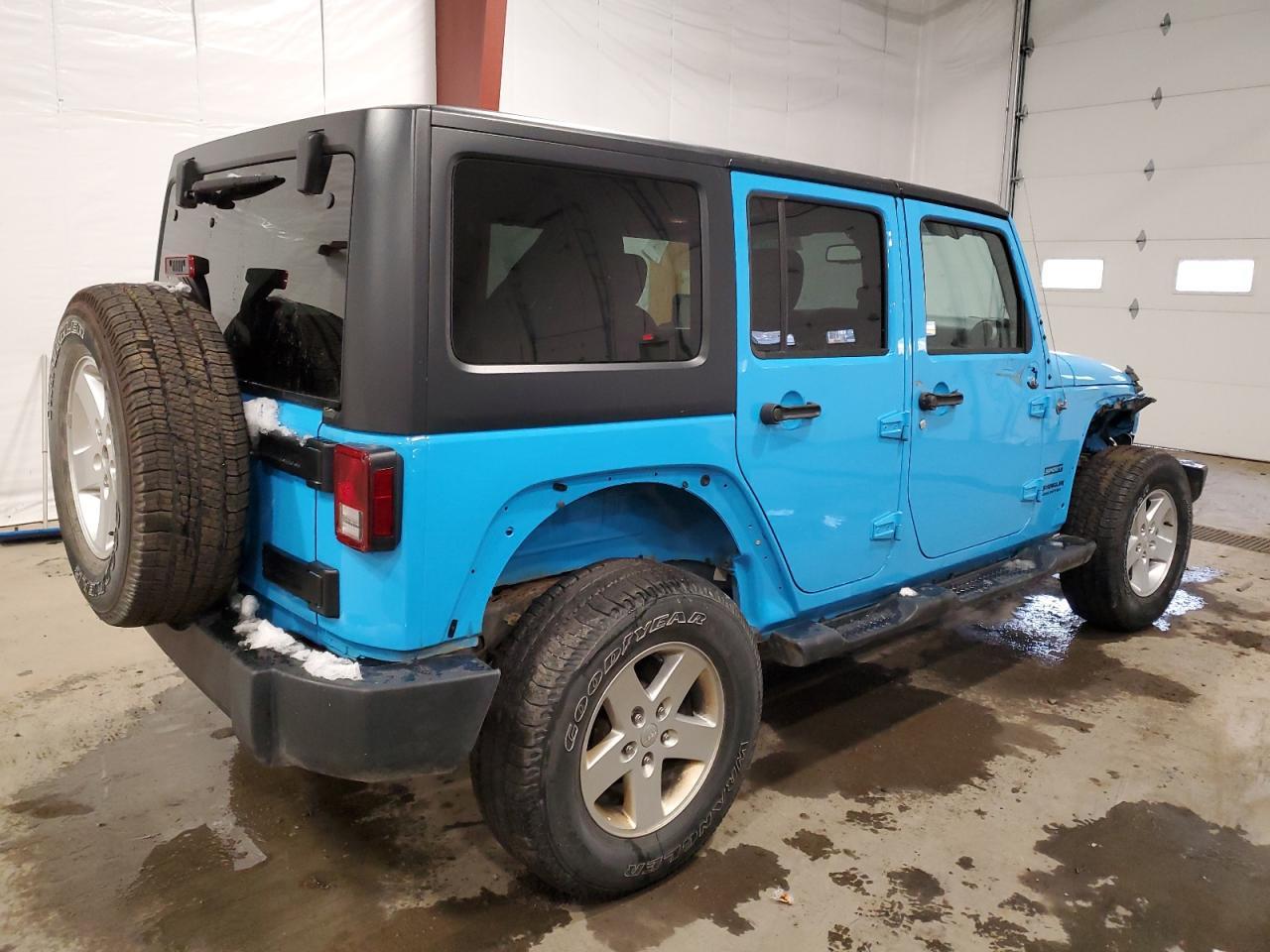2017 JEEP WRANGLER U - Image 3