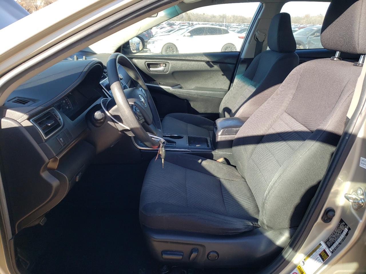 2015 TOYOTA CAMRY LE - Фото 7