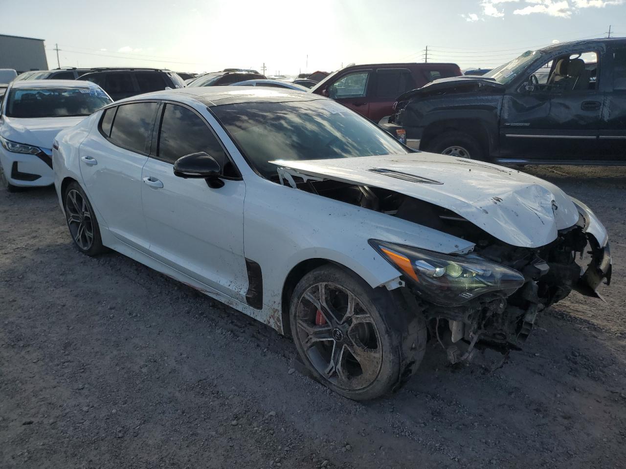 2019 KIA STINGER GT - Фото 4